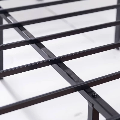 Luis Quick Lock Metal Platform Bed Frame Black - Zinus 4 Luis Quick Lock Metal Platform Bed Frame Black - Zinus - Image 4