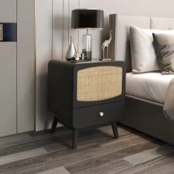Alyson 22.13'' H X 15.75'' W X 15.75'' D Carry With 1 Rattan Doors And 1 Drawer Nightstand With Storage-The Pop Maison