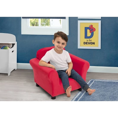 Sesame Street Elmo Upholstered Chair - Delta Children 1 Sesame Street Elmo Upholstered Chair - Delta Children