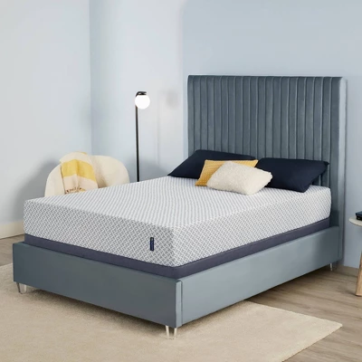 Serta Medium Firm 10" Gel Memory Foam Mattress 2 Serta Medium Firm 10" Gel Memory Foam Mattress - Image 2